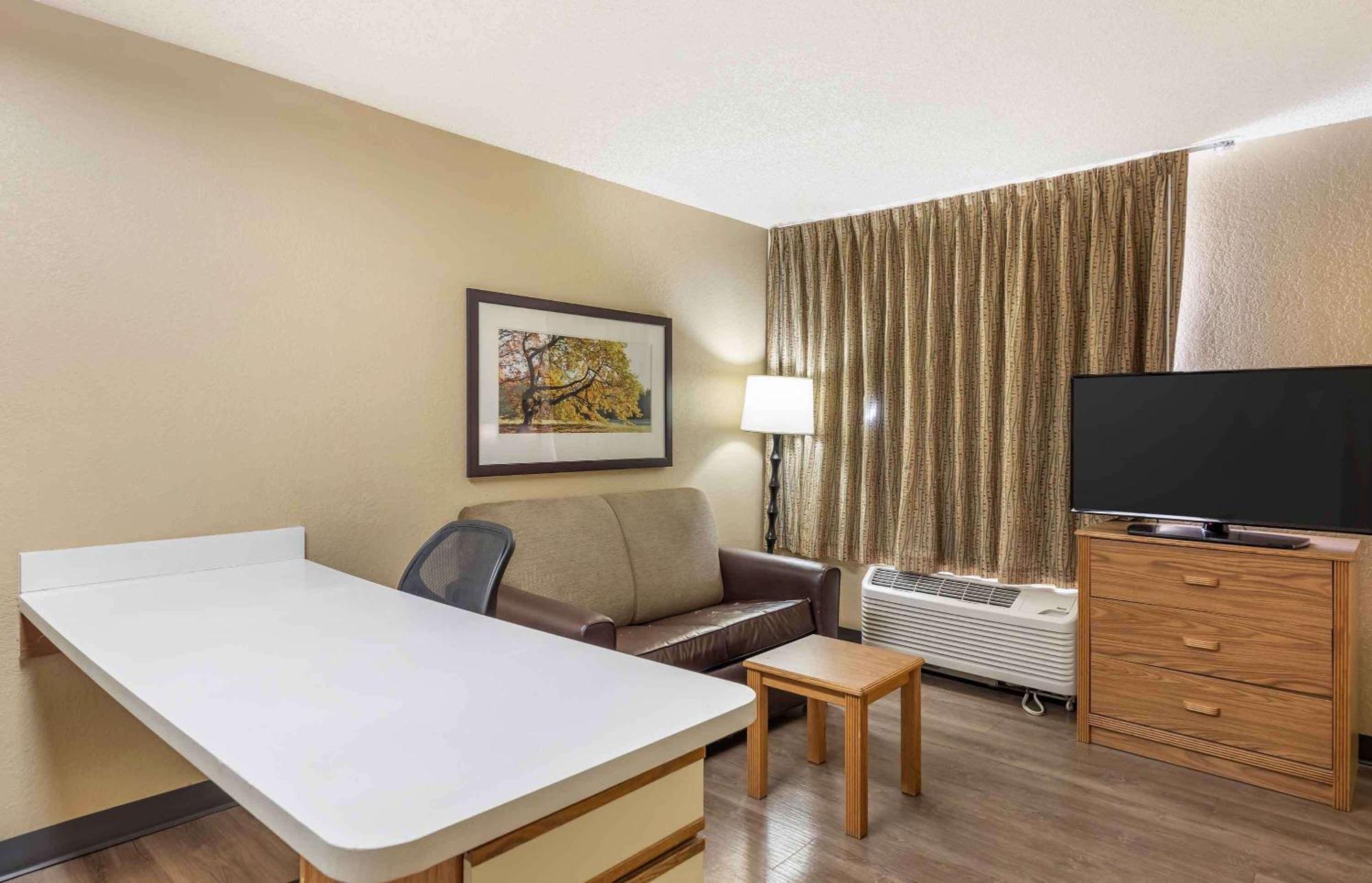 Extended Stay America Select Suites - Providence - Airport Warwick Luaran gambar